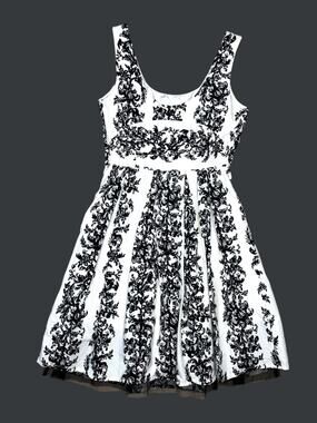 Anthropologie Ruby Belle Lithco Sweetheart Dress Black & White Size 10
